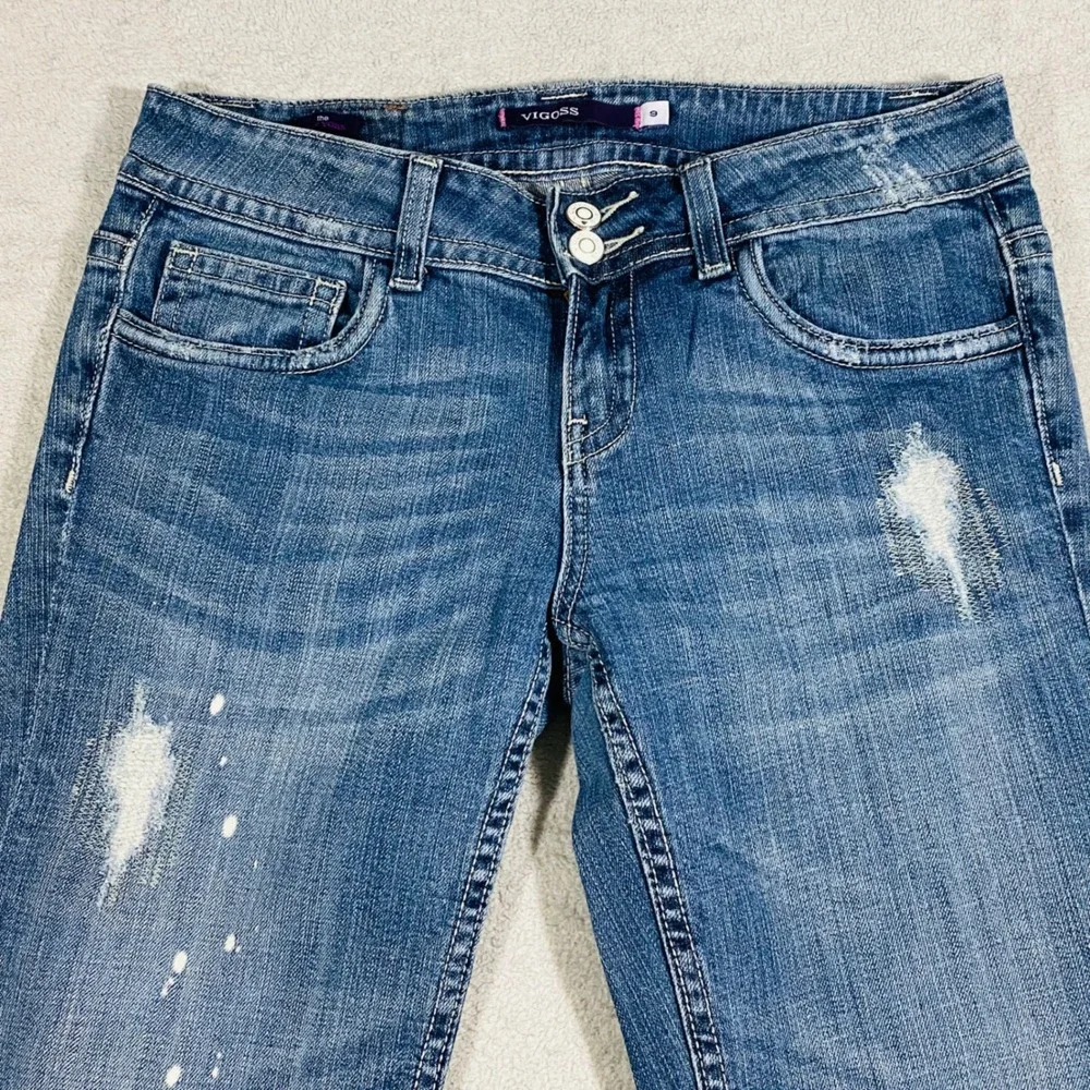Vigoss Flare Jeans Women 9 Blue Distressed Paint Splatter Embroidered Low‎ Rise